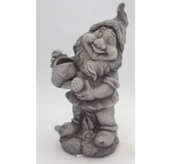 A gnome and watering can-thumbnail