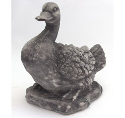 Duck statue-thumbnail