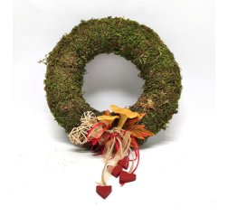 Moss wreath with mushrooms and heart decorations-thumbnail