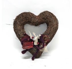 Heart wreath with moose decoration-thumbnail