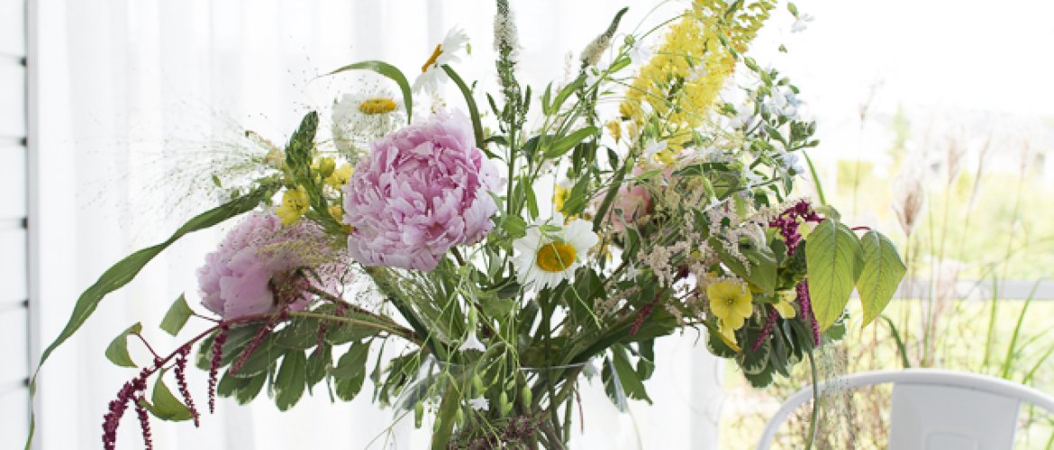 Kesän kaunein kimppu juhlaan -thumbnail