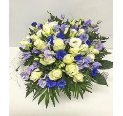 Large blue and white flower bouquet-thumbnail